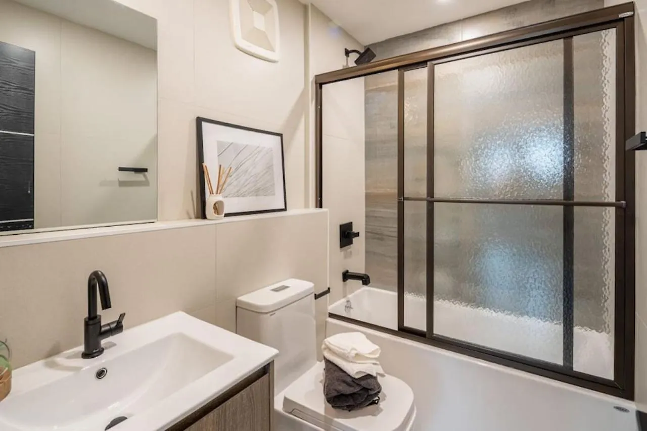 ניו יורק Deluxe Open Concept Loft With Rooftop & Shore Nearby At 