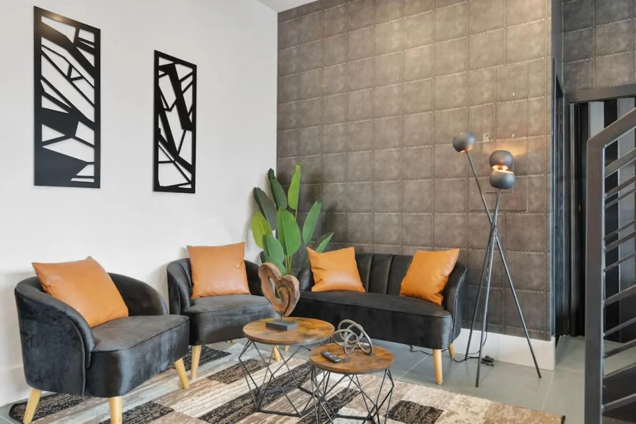 ניו יורק Deluxe Open Concept Loft With Rooftop & Shore Nearby At 