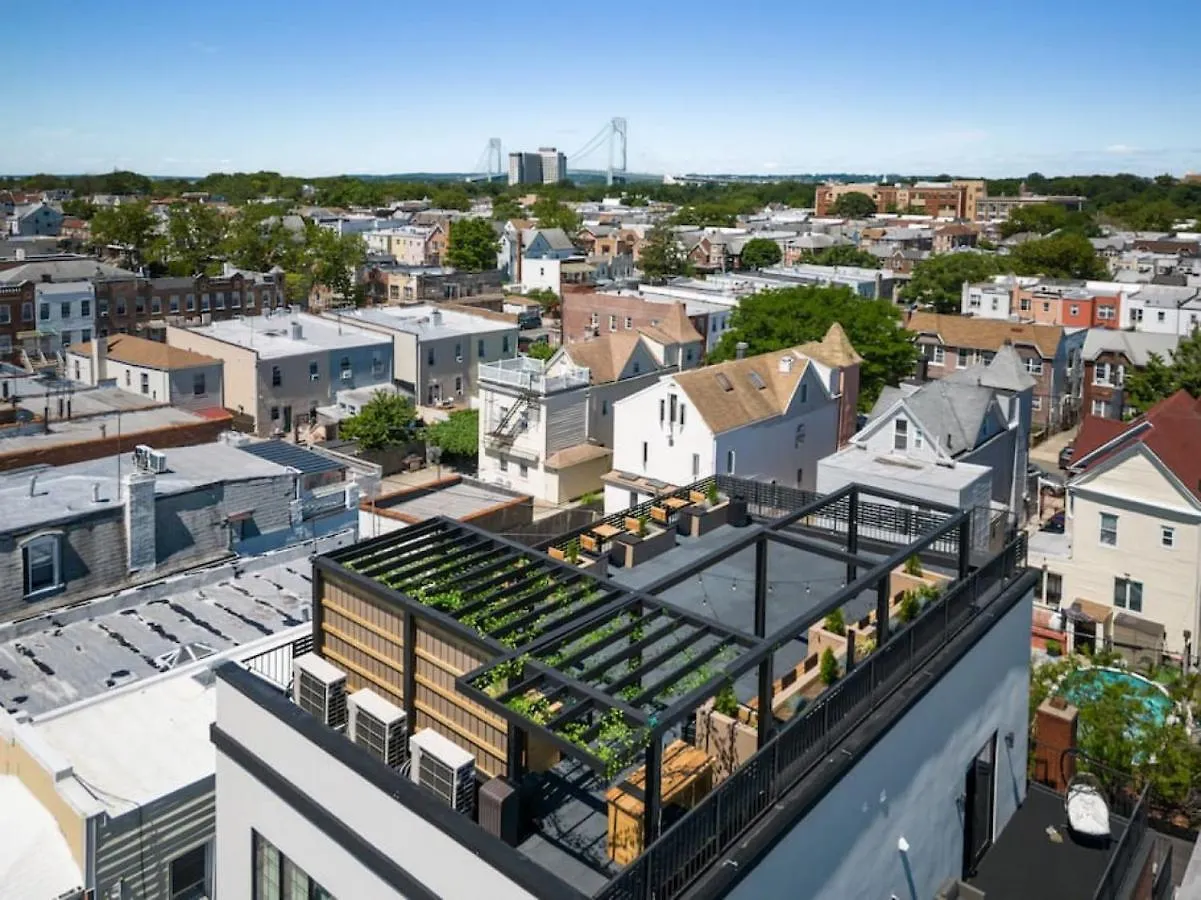 Deluxe Open Concept Loft With Rooftop & Shore Nearby At 